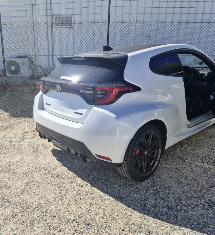 GR Yaris before repair