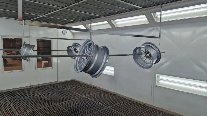 Wheel before restoration - damaged and worn